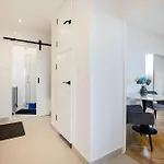 Apartamento Tranquil Hideaway On Gellert Hill With Parking *