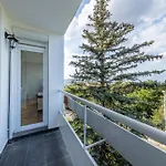 Tranquil Hideaway On Gellert Hill With Parking Apartamento