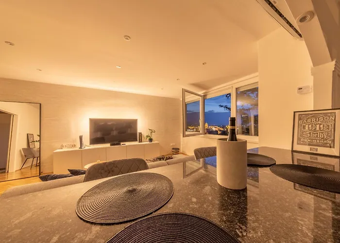 Tranquil Hideaway On Gellert Hill With Parking Budapeste